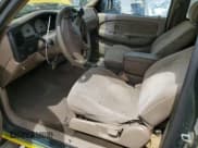 ✅ 2001 Toyota Tacoma PreRunner • VIN: 5TESN92N11Z813985 • Lot: 82051055. Wystawiony na Copart z przebiegiem 134 919 mil. Bezpłatny archiwum sprzedaży aukcyjnych z USA i szczegółowy raport historii pojazdu na DreamBid. Zdjęcie 7.