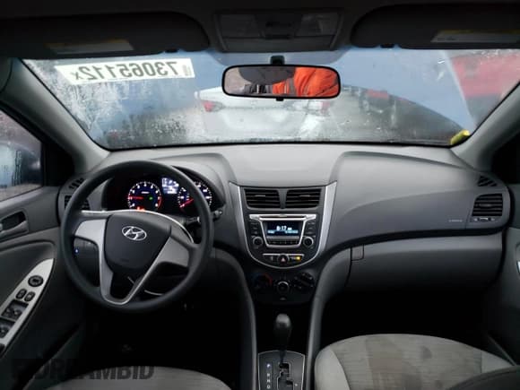 ✅ 2015 Hyundai Accent GLS • VIN: KMHCT4AE1FU915135 • Lot: 73065112. Wystawiony na Copart z przebiegiem 92 505 mil. Bezpłatny archiwum sprzedaży aukcyjnych z USA i szczegółowy raport historii pojazdu na DreamBid. Zdjęcie 8.