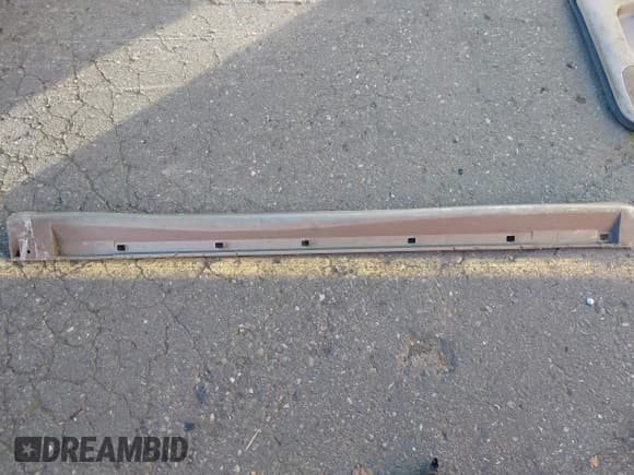 ✅ 2001 Subaru Legacy Outback • VIN: 4S3BH675417611275 • Лот: 41300431. Опубликован ранее на IAAI с пробегом 298 940 миль. Бесплатный доступ к архиву аукционных продаж из США и подробный отчёт об истории автомобиля на DreamBid. Изображение 18.