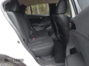 ✅ 2024 Mitsubishi Eclipse Cross LE • VIN: JA4ATVAA9RZ047563 • Lot: 43275459. Wystawiony na IAAI z przebiegiem 20 211 mil. Bezpłatny archiwum sprzedaży aukcyjnych z USA i szczegółowy raport historii pojazdu na DreamBid. Zdjęcie 8.