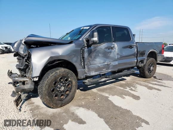 ✅ 2023 Ford F-250 XL • VIN: 1FT8W2BN0PED08613 • Lot: 80007065. Wystawiony na Copart z przebiegiem 48 424 mil. Bezpłatny archiwum sprzedaży aukcyjnych z USA i szczegółowy raport historii pojazdu na DreamBid. Zdjęcie 1.