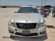 ✅ 2011 Mercedes-Benz E 550 Luxury • VIN: WDDHF9AB7BA302006 • Лот: 57443775. Опубликован ранее на Copart с пробегом 157 341 миль. Бесплатный доступ к архиву аукционных продаж из США и подробный отчёт об истории автомобиля на DreamBid. Изображение 5.