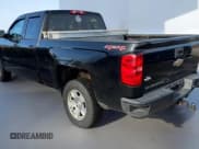 ✅ 2016 Chevrolet Silverado 1500 LS • VIN: 1GCVKNEC0GZ154343 • Лот: 52903535. Опубликован ранее на Copart с пробегом 175 168 миль. Бесплатный доступ к архиву аукционных продаж из США и подробный отчёт об истории автомобиля на DreamBid. Изображение 3.