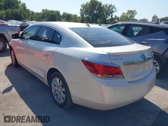 ✅ 2012 Buick LaCrosse Premium 1 • VIN: 1G4GD5ER5CF264691 • Lot: 43357725. Wystawiony na IAAI z przebiegiem 159 196 mil. Bezpłatny archiwum sprzedaży aukcyjnych z USA i szczegółowy raport historii pojazdu na DreamBid. Zdjęcie 3.