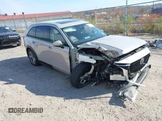 ✅ 2024 Mazda CX-90 Preferred • VIN: JM3KKBHD0R1176972 • Lot: 43607520. Wystawiony na IAAI z przebiegiem 11 511 mil. Bezpłatny archiwum sprzedaży aukcyjnych z USA i szczegółowy raport historii pojazdu na DreamBid. Zdjęcie 1.