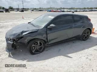 2019 Hyundai Veloster 2.0 z VIN KMHTG6AF4KU013159, wystawiony jako Copart lot #47731345 z przebiegiem Nie podano mil oraz Nie do naprawy • Non repairable. Historia ofert i sprzedaży dostępna na DreamBid. Obrazek 1.