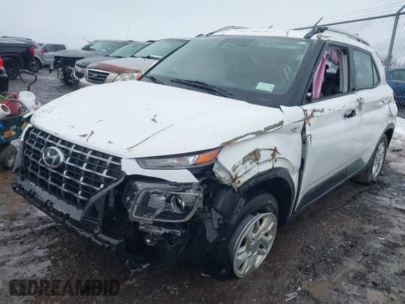 ✅ 2020 Hyundai Venue SEL • VIN: KMHRC8A32LU047674 • Lot: 41678239. Listed on IAAI with 56,061 mi. Free auction sales archive from the USA and detailed vehicle history report at DreamBid. Image 2.