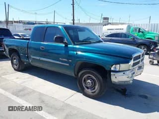✅ 1999 Dodge RAM • VIN: 3B7KC23W8XG217099 • Lot: 42688841. Listed on IAAI with 84,514 mi. Free auction sales archive from the USA and detailed vehicle history report at DreamBid. Image 1.