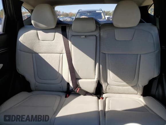 ✅ 2023 Hyundai Tucson Limited • VIN: KM8JECAE4PU191261 • Lot: 90975255. Listed on Copart with 18,489 mi. Free auction sales archive from the USA and detailed vehicle history report at DreamBid. Image 10.