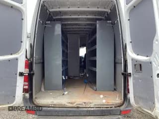 ✅ 2011 Freightliner Sprinter • VIN: WDYPE8CCXB5549350 • Lot: 42355579. Wystawiony na IAAI z przebiegiem Nie podano. Bezpłatny archiwum sprzedaży aukcyjnych z USA i szczegółowy raport historii pojazdu na DreamBid. Zdjęcie 1.