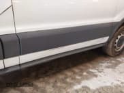 ✅ 2018 Ford Transit Passenger XL • VIN: 1FMZK1CM8JKA27308 • Lot: 41460974. Wystawiony na IAAI z przebiegiem 66 278 mil. Bezpłatny archiwum sprzedaży aukcyjnych z USA i szczegółowy raport historii pojazdu na DreamBid. Zdjęcie 18.