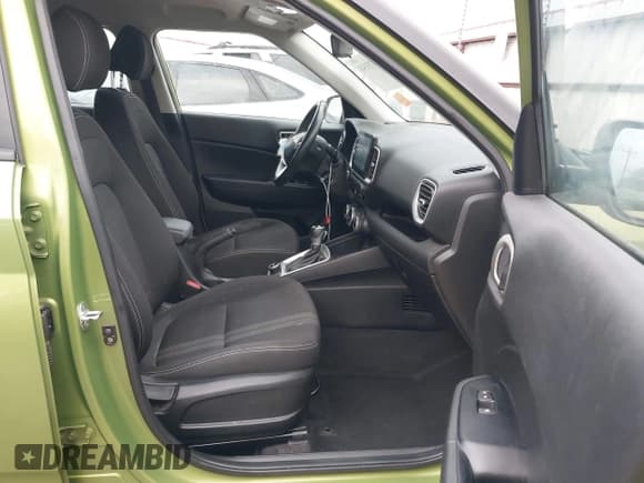 ✅ 2021 Hyundai Venue Denim • VIN: KMHRC8A3XMU082402 • Lot: 41753548. Listed on IAAI with 64,383 mi. Free auction sales archive from the USA and detailed vehicle history report at DreamBid. Image 5.