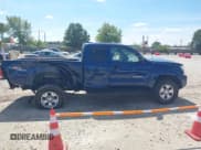 ✅ 2005 Toyota Tacoma • VIN: 5TEUU42N05Z095916 • Lot: 43121436. Listed on IAAI with 129,848 mi. Free auction sales archive from the USA and detailed vehicle history report at DreamBid. Image 13.