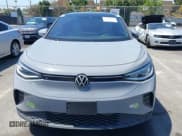 ✅ 2022 Volkswagen ID.4 Pro S • VIN: WVGGNPE26NP066288 • Lot: 43089919. Wystawiony na IAAI z przebiegiem 61 743 mil. Bezpłatny archiwum sprzedaży aukcyjnych z USA i szczegółowy raport historii pojazdu na DreamBid. Zdjęcie 12.