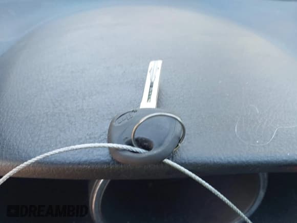 ✅ 2011 Kia Sorento LX • VIN: 5XYKT3A17BG175464 • Lot: 43736059. Wystawiony na IAAI z przebiegiem 176 771 mil. Bezpłatny archiwum sprzedaży aukcyjnych z USA i szczegółowy raport historii pojazdu na DreamBid. Zdjęcie 11.