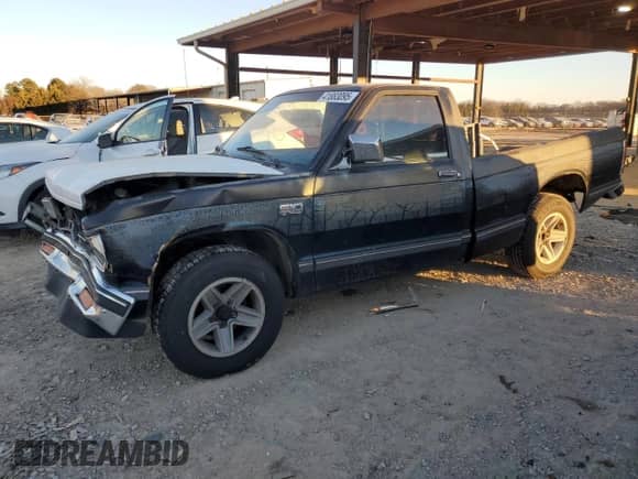 1987 Chevrolet S-10 X96 с VIN 1GCCS14R3H8119535, выставлен на аукционе Copart как лот 41883095 с пробегом 112 786 миль миль и Чистый • Clean title. История ставок и продаж доступна на DreamBid. Изображение 1.