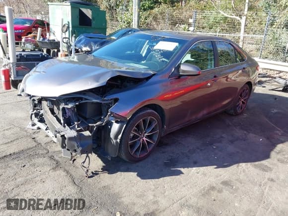 ✅ 2015 Toyota Camry XSE • VIN: 4T1BF1FK7FU003870 • Лот: 43679382. Опубликован ранее на IAAI с пробегом 152 470 миль. Бесплатный доступ к архиву аукционных продаж из США и подробный отчёт об истории автомобиля на DreamBid. Изображение 2.