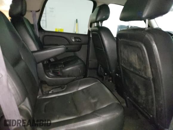 ✅ 2012 Chevrolet Tahoe LTZ • VIN: 1GNSCCE04CR236233 • Lot: 59973195. Listed on Copart with 140,105 mi. Free auction sales archive from the USA and detailed vehicle history report at DreamBid. Image 11.