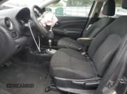 ✅ 2018 Nissan Versa SV • VIN: 3N1CN7AP3JL876118 • Lot: 56657025. Wystawiony na Copart z przebiegiem 133 158 mil. Bezpłatny archiwum sprzedaży aukcyjnych z USA i szczegółowy raport historii pojazdu na DreamBid. Zdjęcie 7.