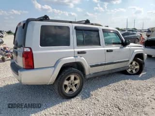 ✅ 2006 Jeep Commander • VIN: 1J8HH48N16C369565 • Lot: 81430505. Listed on Copart with 240,976 mi. Free auction sales archive from the USA and detailed vehicle history report at DreamBid. Image 3.