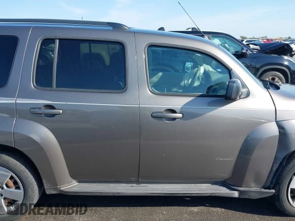 ✅ 2011 Chevrolet HHR LS • VIN: 3GNBAAFW9BS607895 • Lot: 42029086. Listed on IAAI with 98,149 mi. Free auction sales archive from the USA and detailed vehicle history report at DreamBid. Image 13.