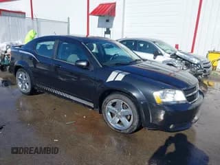 ✅ 2008 Dodge Avenger R/T • VIN: 1B3LC76M98N658696 • Лот: 41345772. Опубликован ранее на IAAI с пробегом 115 392 миль. Бесплатный доступ к архиву аукционных продаж из США и подробный отчёт об истории автомобиля на DreamBid. Изображение 1.