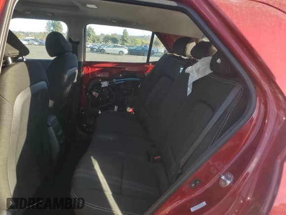 2024 Hyundai Venue SEL с VIN KMHRC8A34RU296700, выставлен на аукционе Copart как лот 75556414 с пробегом 6 297 миль миль и Списание • Salvage title. История ставок и продаж доступна на DreamBid. Изображение 11.