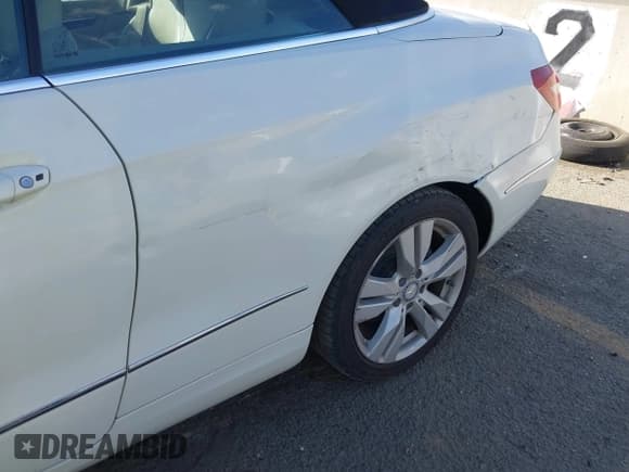 ✅ 2012 Mercedes-Benz E 350 • VIN: WDDKK5KF2CF146778 • Lot: 41657942. Listed on IAAI with 132,886 mi. Free auction sales archive from the USA and detailed vehicle history report at DreamBid. Image 6.