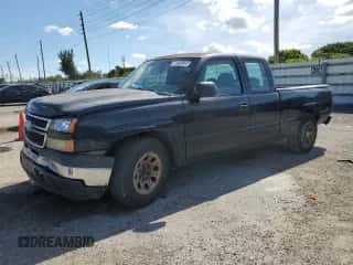 2006 Chevrolet Silverado 1500 LS с VIN 1GCEC19X66Z227782, выставлен на аукционе Copart как лот 70480664 с пробегом 263 395 миль миль и Списание • Salvage title. История ставок и продаж доступна на DreamBid. Изображение 1.
