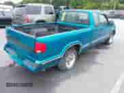 1995 Chevrolet S-10 LS с VIN 1GCCS1949SK180749, выставлен на аукционе IAAI как лот 42948866 с пробегом 67 506 миль миль и . История ставок и продаж доступна на DreamBid. Изображение 4.