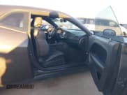 ✅ 2018 Dodge Challenger R/T Scat Pack • VIN: 2C3CDZFJXJH298256 • Лот: 43550888. Опубликован ранее на IAAI с пробегом 98 034 миль. Бесплатный доступ к архиву аукционных продаж из США и подробный отчёт об истории автомобиля на DreamBid. Изображение 5.