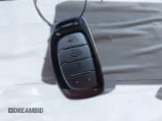 ✅ 2017 Hyundai Elantra SE • VIN: KMHD84LF9HU148598 • Lot: 43215408. Wystawiony na IAAI z przebiegiem 109 286 mil. Bezpłatny archiwum sprzedaży aukcyjnych z USA i szczegółowy raport historii pojazdu na DreamBid. Zdjęcie 11.