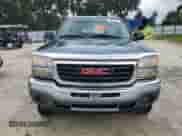 2007 GMC Sierra 1500 SL with VIN 2GTEK13V171109210, listed as a Copart auction lot 72076074 with 258,054 mi miles and Salvage title. Bid and sale history available at DreamBid. Image 5.