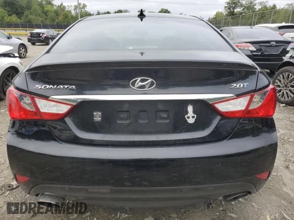 ✅ 2014 Hyundai Sonata Limited • VIN: 5NPEC4AB6EH855753 • Lot: 72401974. Wystawiony na Copart z przebiegiem 111 901 mil. Bezpłatny archiwum sprzedaży aukcyjnych z USA i szczegółowy raport historii pojazdu na DreamBid. Zdjęcie 6.
