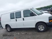 ✅ 2018 Chevrolet Express Cargo • VIN: 1GCWGAFP1J1343797 • Lot: 42868599. Listed on IAAI with 317,176 mi. Free auction sales archive from the USA and detailed vehicle history report at DreamBid. Image 13.