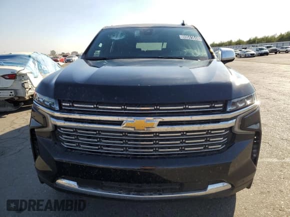 ✅ 2023 Chevrolet Suburban Premier • VIN: 1GNSKFKDXPR331977 • Lot: 80041644. Wystawiony na Copart z przebiegiem 56 981 mil. Bezpłatny archiwum sprzedaży aukcyjnych z USA i szczegółowy raport historii pojazdu na DreamBid. Zdjęcie 5.