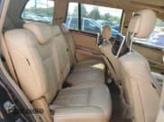 ✅ 2009 Mercedes-Benz GL 550 • VIN: 4JGBF86E49A501002 • Lot: 56225565. Listed on Copart with 168,098 mi. Free auction sales archive from the USA and detailed vehicle history report at DreamBid. Image 11.