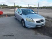 ✅ 2010 Honda Accord LX • VIN: 1HGCP2F31AA025864 • Лот: 43829359. Опубликован ранее на IAAI с пробегом 319 225 миль. Бесплатный доступ к архиву аукционных продаж из США и подробный отчёт об истории автомобиля на DreamBid. Изображение 1.