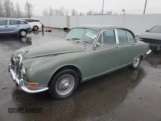 ✅ 1965 Jaguar S-Type • VIN: P1B76828BW • Lot: 85593434. Listed on Copart with 1,886 mi. Free auction sales archive from the USA and detailed vehicle history report at DreamBid. Image 1.