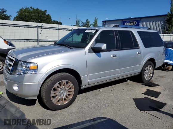 ✅ 2014 Ford Expedition Max Limited • VIN: 1FMJK1K52EEF40100 • Lot: 66324685. Listed on Copart with 100,289 mi. Free auction sales archive from the USA and detailed vehicle history report at DreamBid. Image 1.
