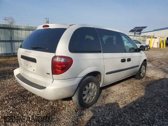 2003 Dodge Caravan SE с VIN 1D4GP25373B233622, выставлен на аукционе Copart как лот 75943764 с пробегом 189 889 миль миль и Списание • Salvage title. История ставок и продаж доступна на DreamBid. Изображение 3.