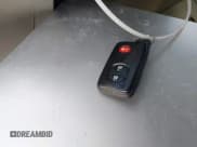 ✅ 2014 Toyota Prius Four • VIN: JTDKN3DU3E0373310 • Lot: 42369735. Wystawiony na IAAI z przebiegiem 171 215 mil. Bezpłatny archiwum sprzedaży aukcyjnych z USA i szczegółowy raport historii pojazdu na DreamBid. Zdjęcie 11.