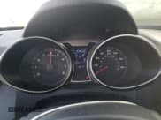 ✅ 2016 Hyundai Veloster • VIN: KMHTC6AD7GU263996 • Lot: 89185805. Wystawiony na Copart z przebiegiem 85 828 mil. Bezpłatny archiwum sprzedaży aukcyjnych z USA i szczegółowy raport historii pojazdu na DreamBid. Zdjęcie 9.