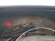 ✅ 2000 Chevrolet Silverado 1500 • VIN: 2GCEC19W4Y1280547 • Lot: 94152705. Listed on Copart with 451,874 mi. Free auction sales archive from the USA and detailed vehicle history report at DreamBid. Image 9.