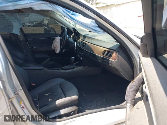 ✅ 2009 BMW 3 Series 328i • VIN: WBAPH57539NM34254 • Lot: 42500427. Wystawiony na IAAI z przebiegiem 191 346 mil. Bezpłatny archiwum sprzedaży aukcyjnych z USA i szczegółowy raport historii pojazdu na DreamBid. Zdjęcie 5.