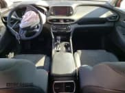 ✅ 2019 Hyundai Santa Fe SE • VIN: 5NMS23AD1KH076464 • Lot: 42567583. Wystawiony na Copart z przebiegiem 60 747 mil. Bezpłatny archiwum sprzedaży aukcyjnych z USA i szczegółowy raport historii pojazdu na DreamBid. Zdjęcie 8.