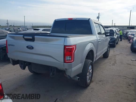✅ 2017 Ford F-150 XL • VIN: 1FTEW1CF2HKE45012 • Лот: 42038478. Опубликован ранее на IAAI с пробегом 76 284 миль. Бесплатный доступ к архиву аукционных продаж из США и подробный отчёт об истории автомобиля на DreamBid. Изображение 4.