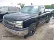 2004 Chevrolet Silverado 1500 z VIN 1GCEC14X84Z165693, wystawiony jako IAAI lot #42339398 z przebiegiem 175 863 mil mil oraz . Historia ofert i sprzedaży dostępna na DreamBid. Obrazek 6.