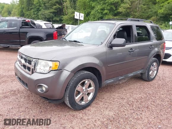 ✅ 2012 Ford Escape XLT • VIN: 1FMCU9DGXCKC23955 • Lot: 42277339. Listed on IAAI with 181,738 mi. Free auction sales archive from the USA and detailed vehicle history report at DreamBid. Image 2.