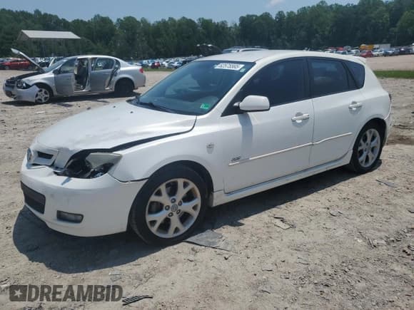 ✅ 2009 Mazda 3 S Touring • VIN: JM1BK343291241400 • Lot: 62575565. Listed on Copart with 151,797 mi. Free auction sales archive from the USA and detailed vehicle history report at DreamBid. Image 1.